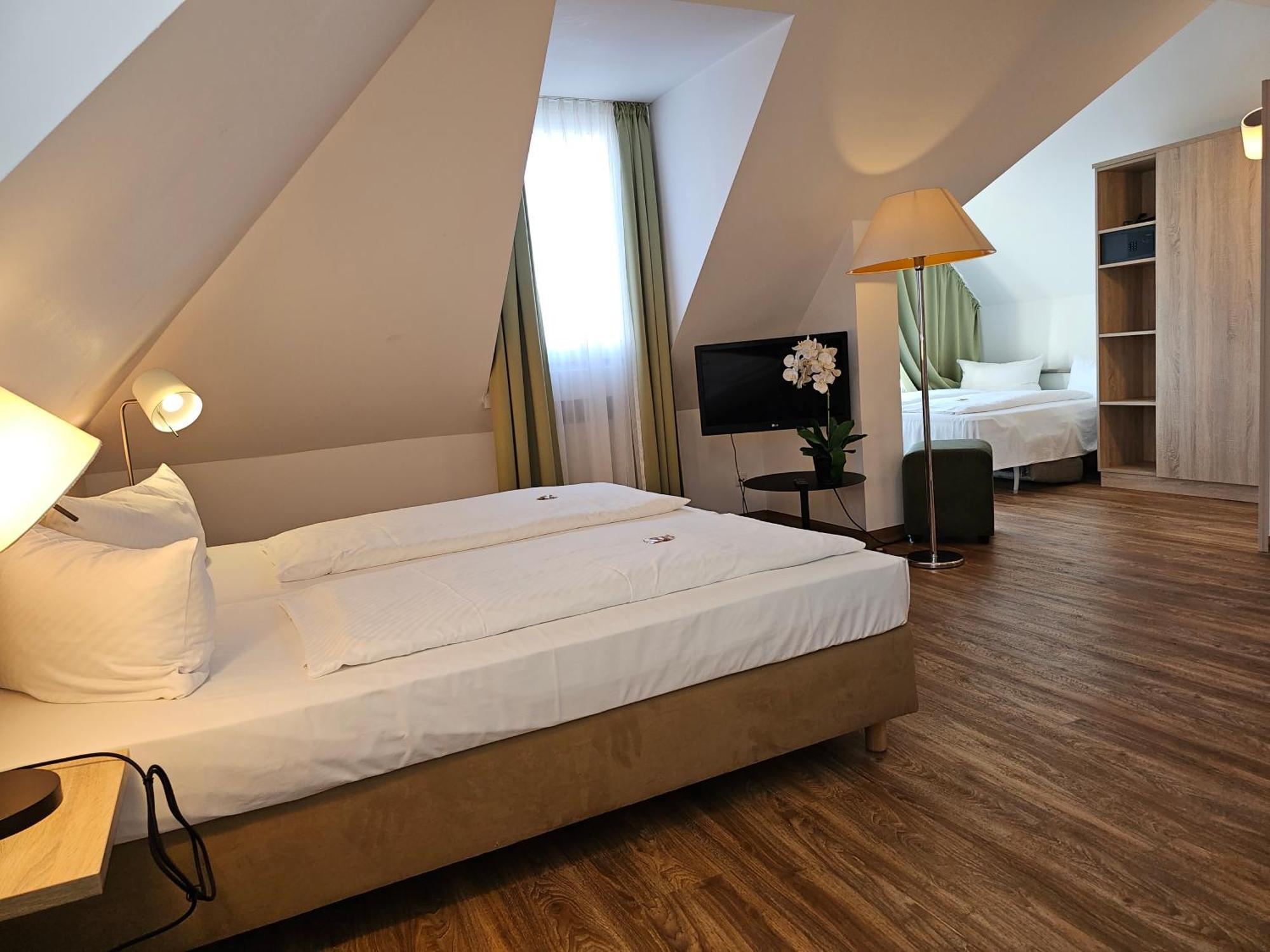 Hotel Alpha Nürnberg Dış mekan fotoğraf